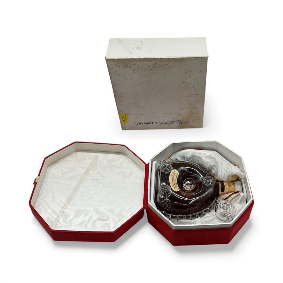 Rémy Martin Louis XIII Cognac in Crystal Baccarat Bottle (1 of 6)