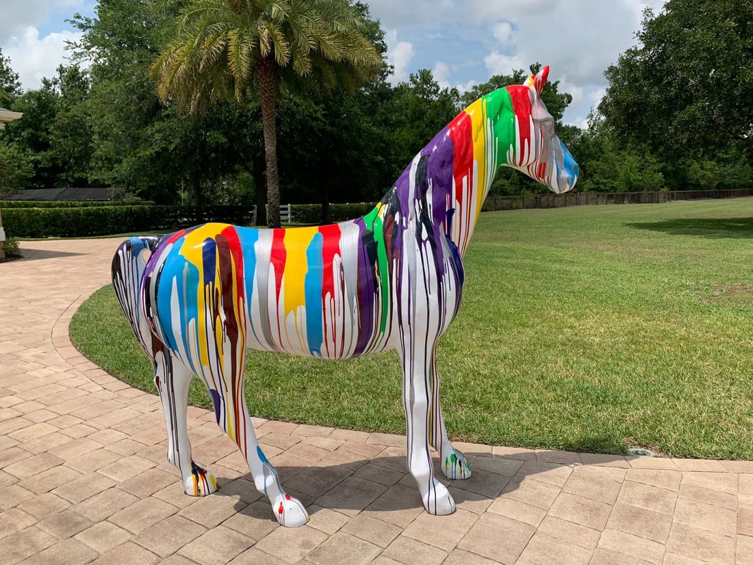 Striking Life-Size Pop Art Horse Sculpture: Vibrant "Drip Paint" Design: Description:A captivating and eye-catching life-size 