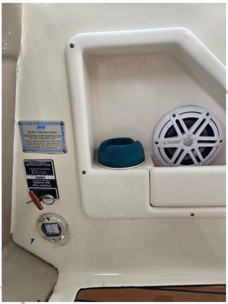 Serenity - Sea Ray 340 - 11