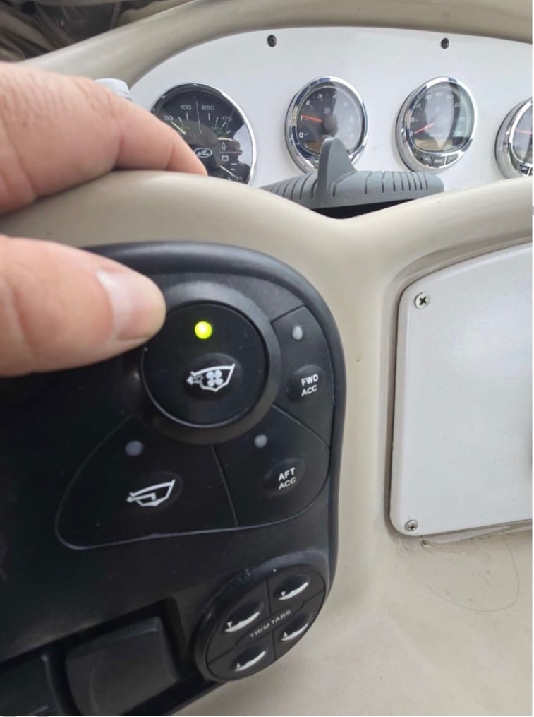 Serenity - Sea Ray 340 - 8