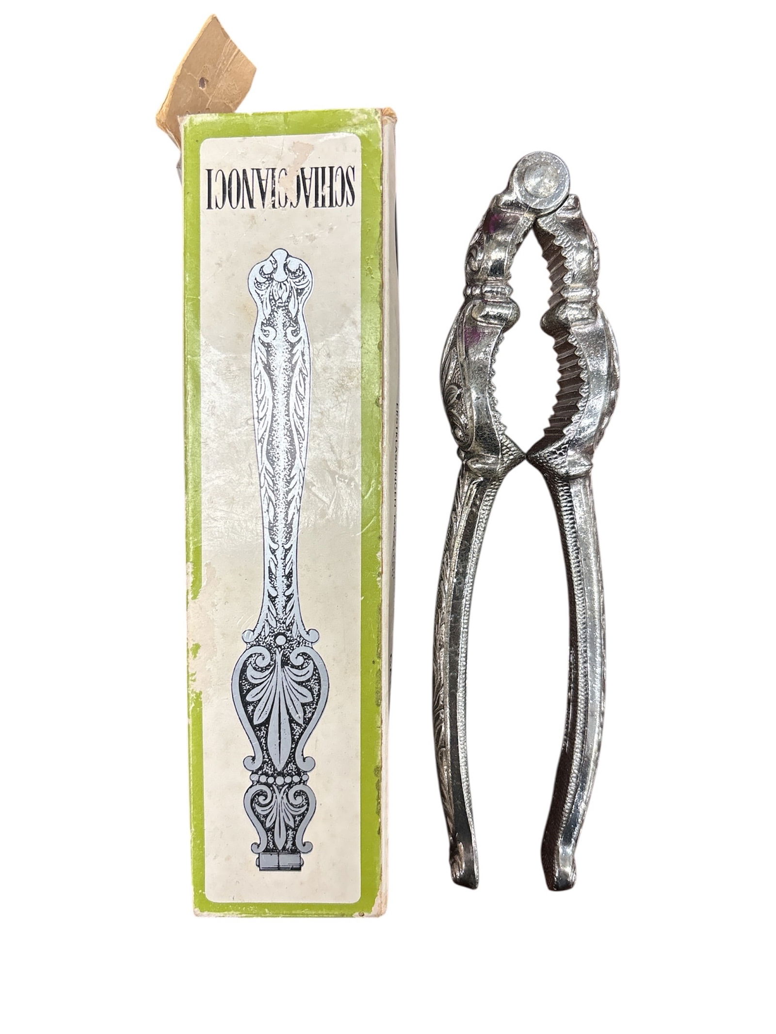 Vintage Nut Cracker: Vintage Nut CrackerDimension: 6.5x1.5