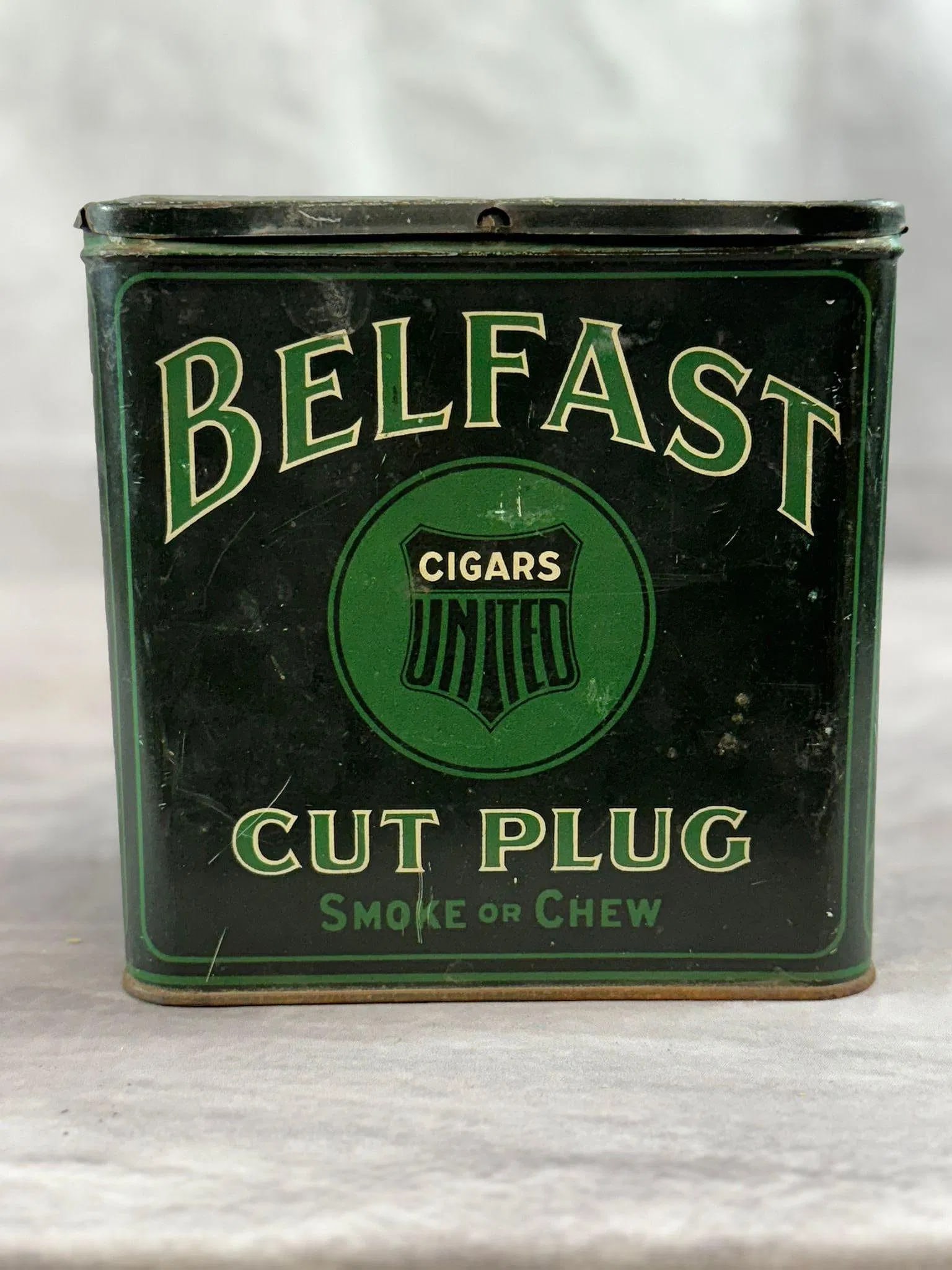 Belfast Cut Plug Tobacco Tin (1 of 4)