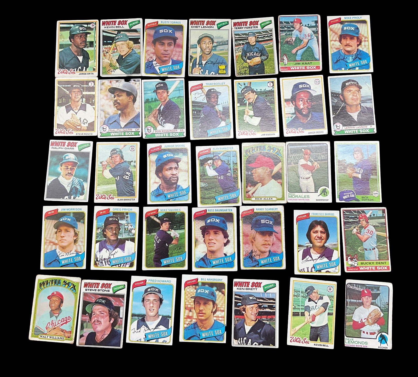 Chicago White Sox Vintage and Modern Baseball Card Collection: Collection of Chicago White Sox baseball trading cards featuring a broad mix of players from multiple eras. The group includes vintage-style and modern cards showcasing classic portrait and action pho
