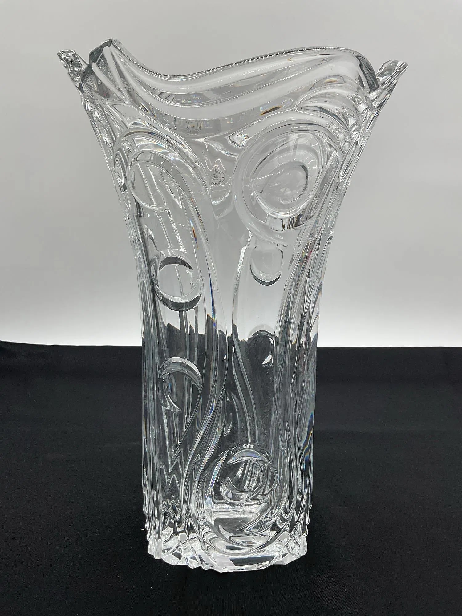 Czech Lead Crystal Curl Vase (1 of 4)