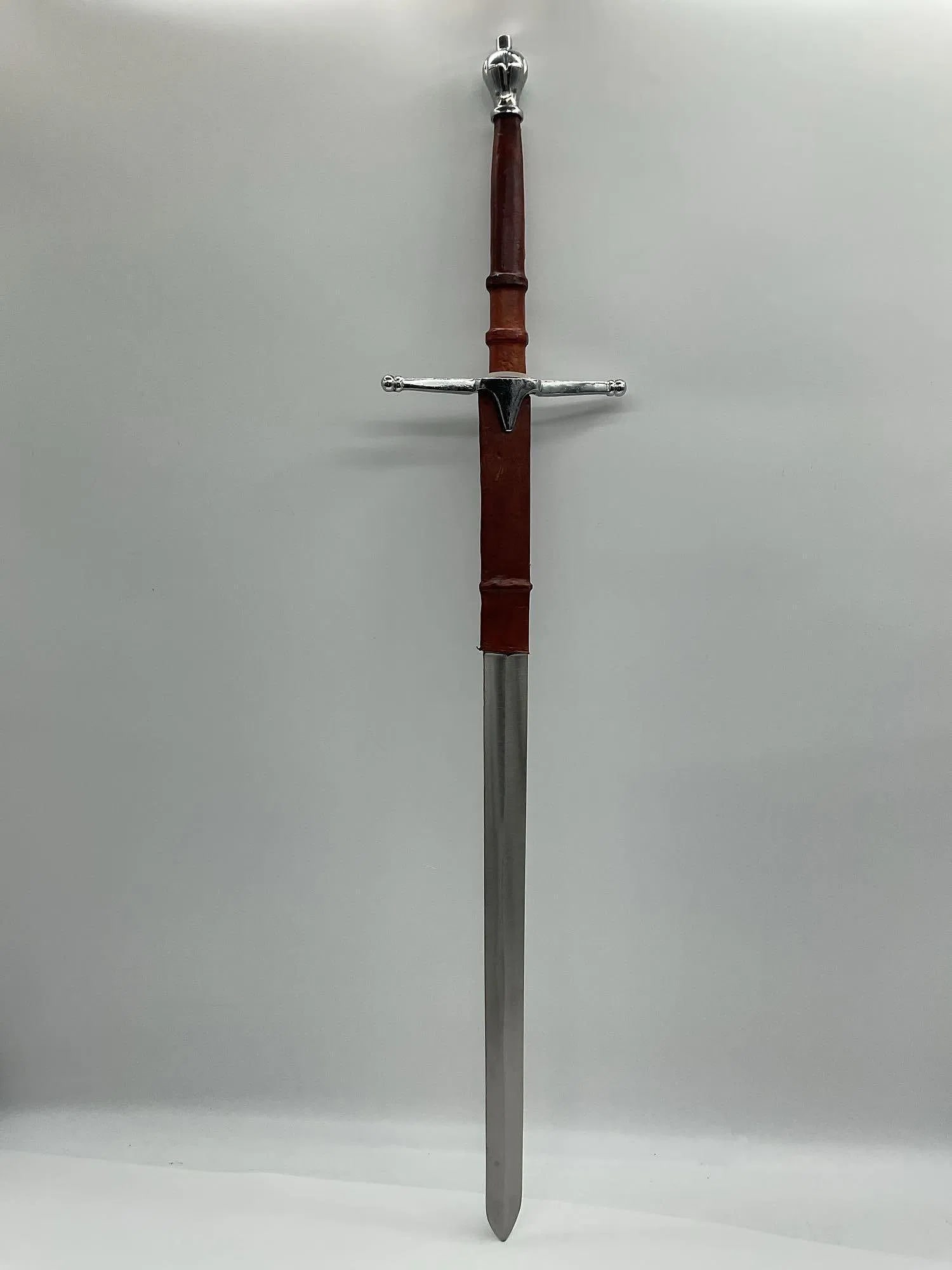 Medieval-Style Replica Longsword with Scabbard (1 of 4)