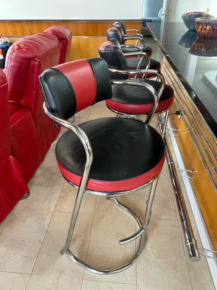 Set of 4 Vintage Mid-Century Diner Style Red & Black Chrome Swivel Bar Stools (1 of 2)