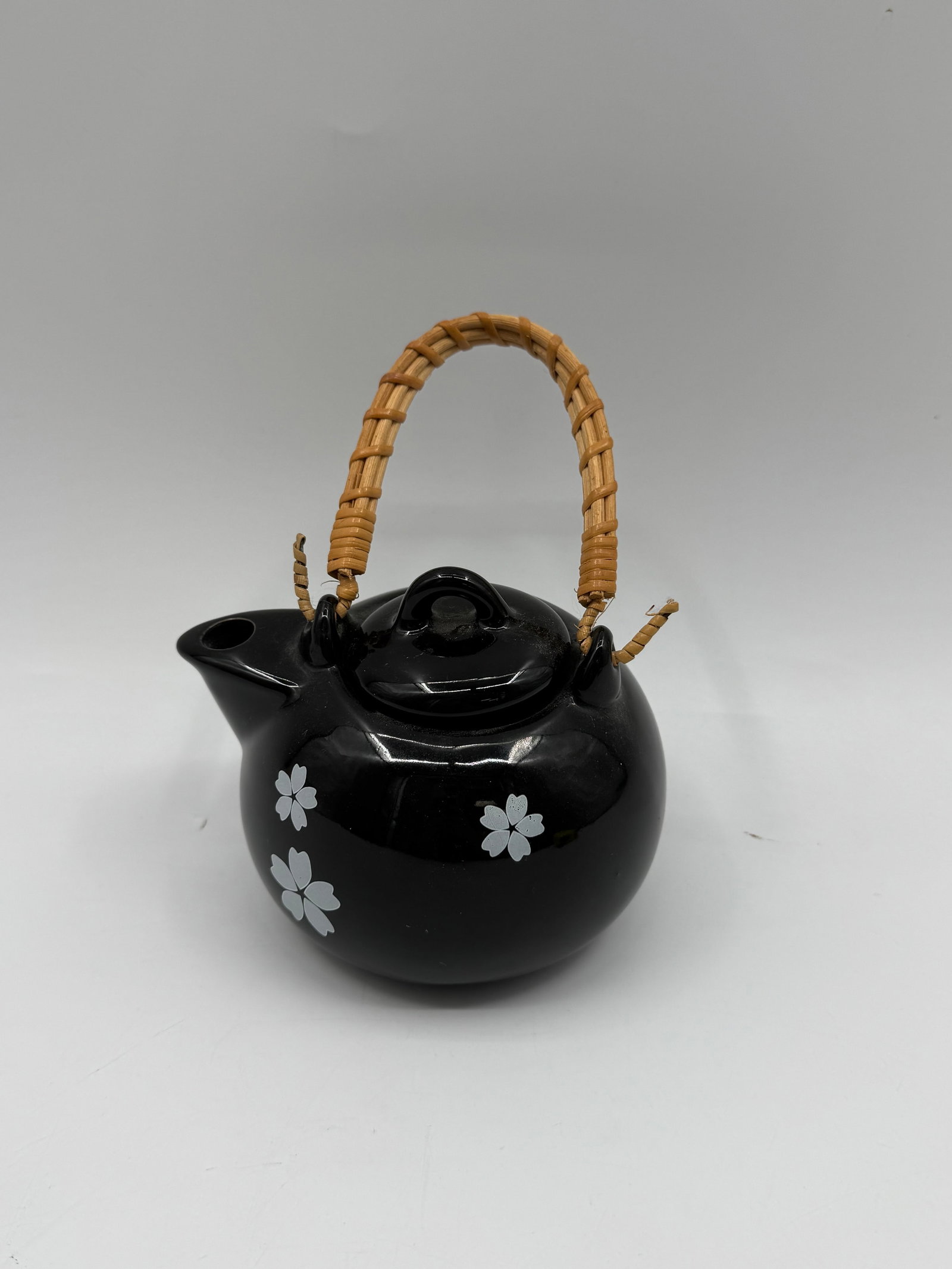 Black Ceramic Teapot with Woven Handle (1 of 4)