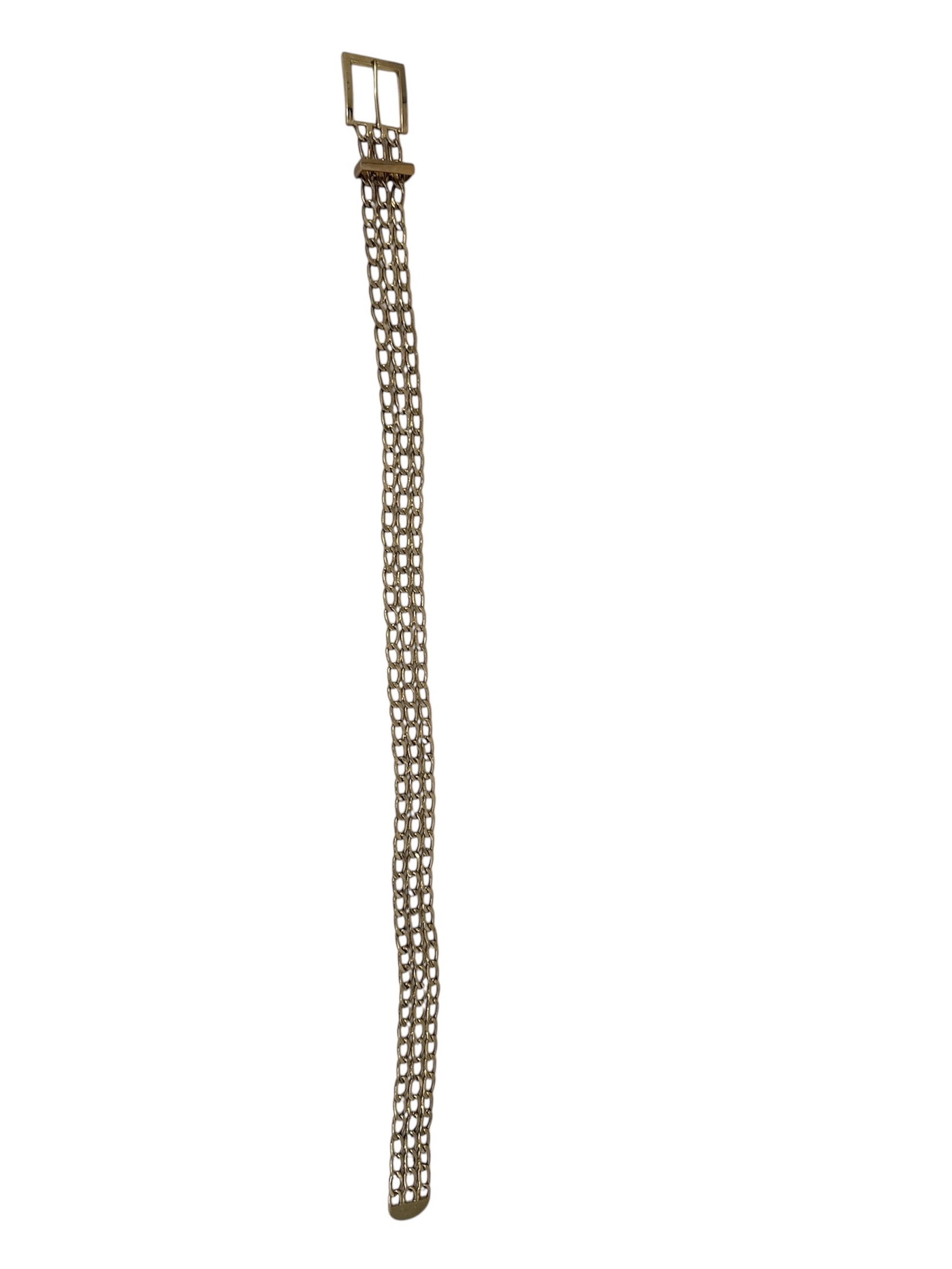 Vintage Gold-Tone Ornate Metal Link Belt with Intricate Filigree Design: This elegant vintage accessory is a gold-tone "statement" belt, featuring a series of rectangular or oval links with intricate openwork filigree. The design reflects a Victorian-revival or m