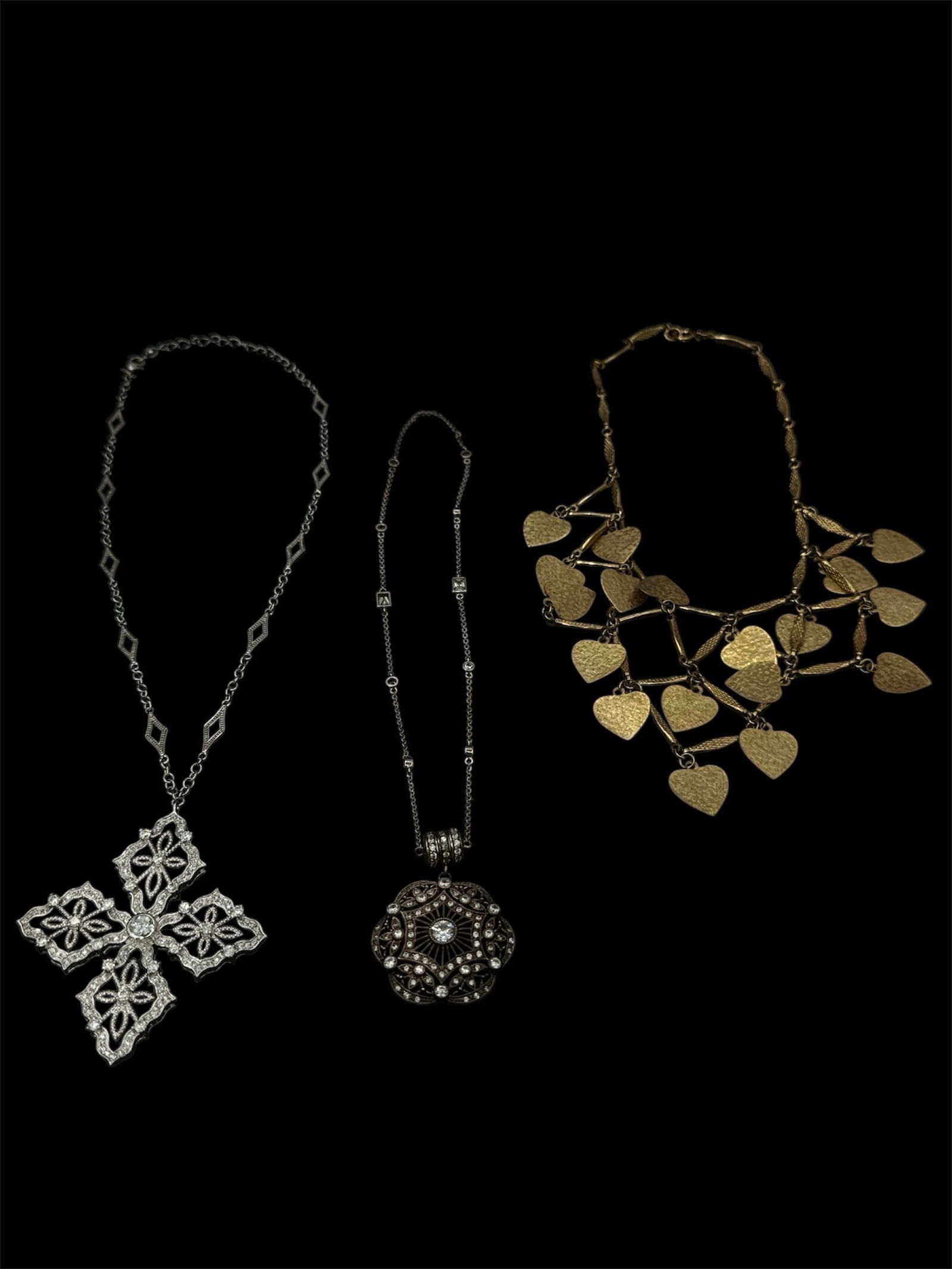 3 Vintage Costume Necklaces: 3 Vintage Costume Necklaces