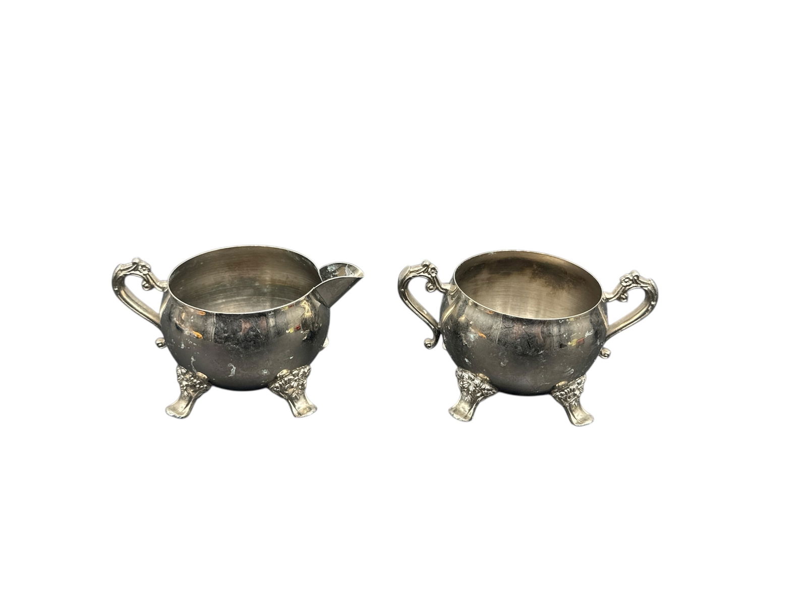 Silver Plated Creamer and Sugar Set (1 of 2)