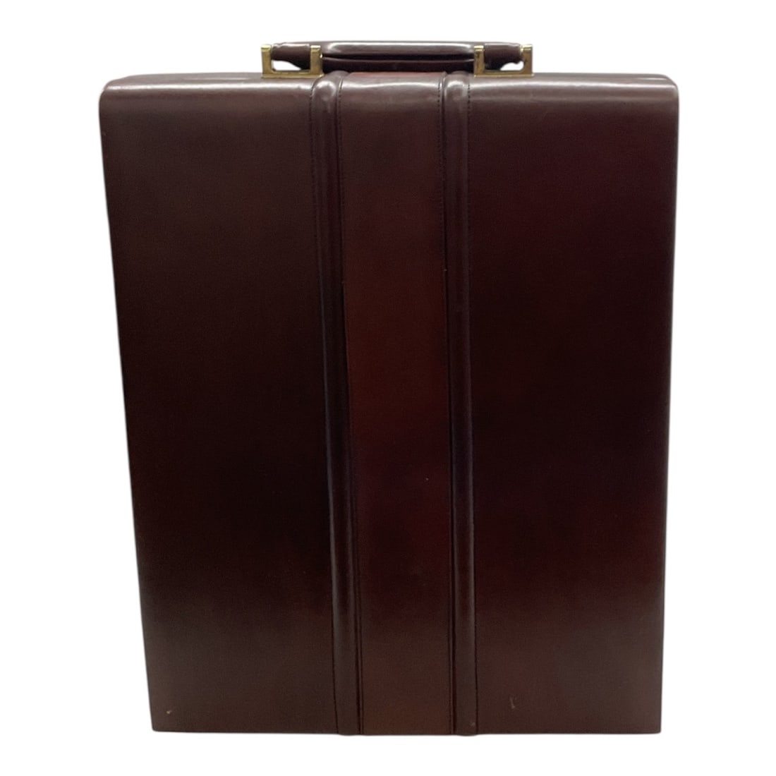 McKlein Daley Leather Attaché Briefcase: Material: Crafted from top-grain cowhide leather, typically in a deep brown or mahogany color.Design: A slim-profile silhouette that offers a contemporary update to the