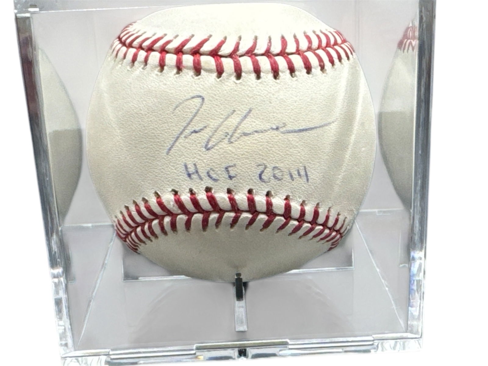 Tom Glavine Autographed Official Major League Baseball HOF 2014 with JSA Authentication: This lot features an official Rawlings Major League Baseball hand-signed by Hall of Fame pitcher Tom Glavine. The signature is prominently displayed on the sweet spot and includes the HOF 2014 inscrip