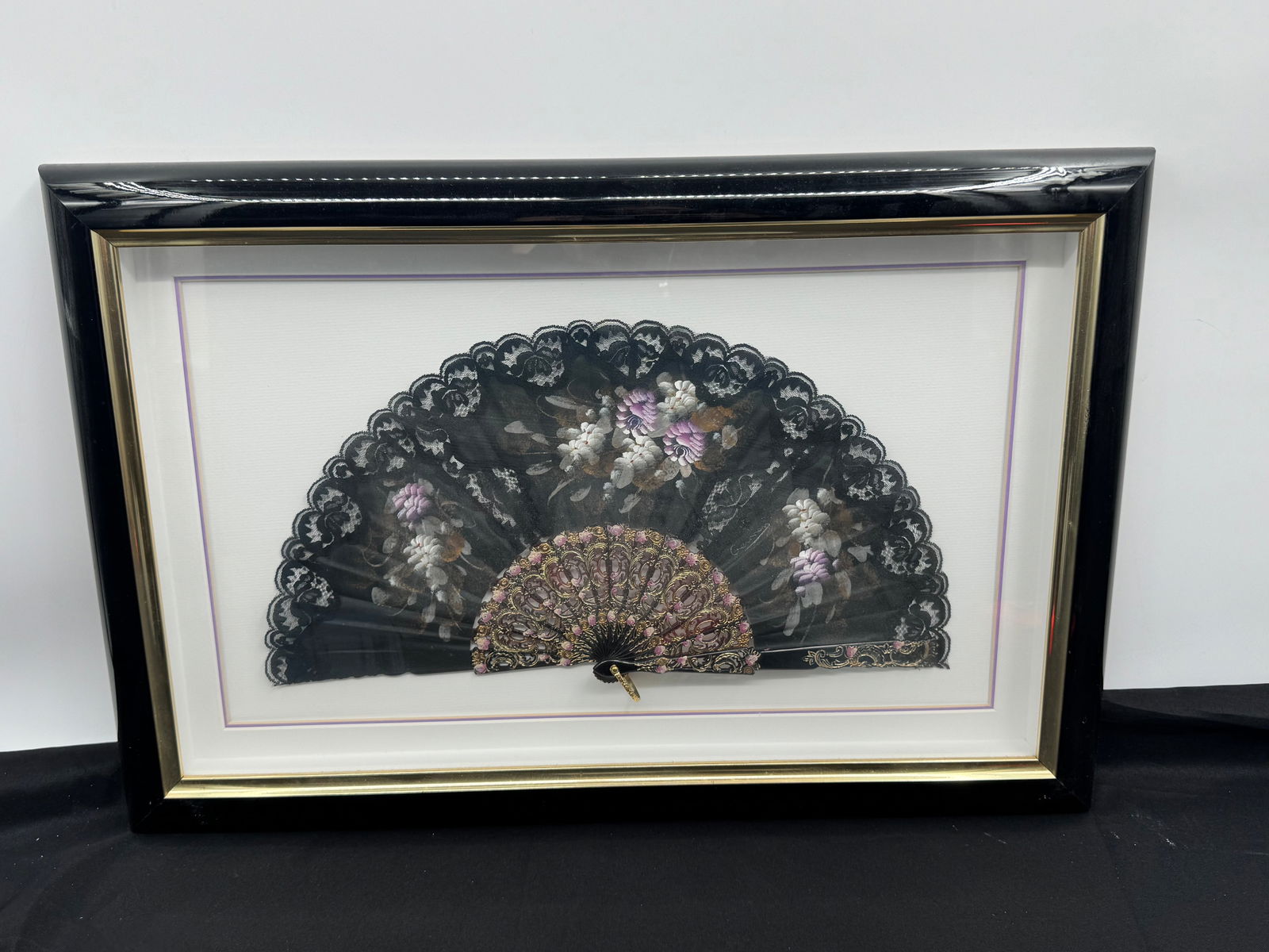 Framed Lace Fan - 3