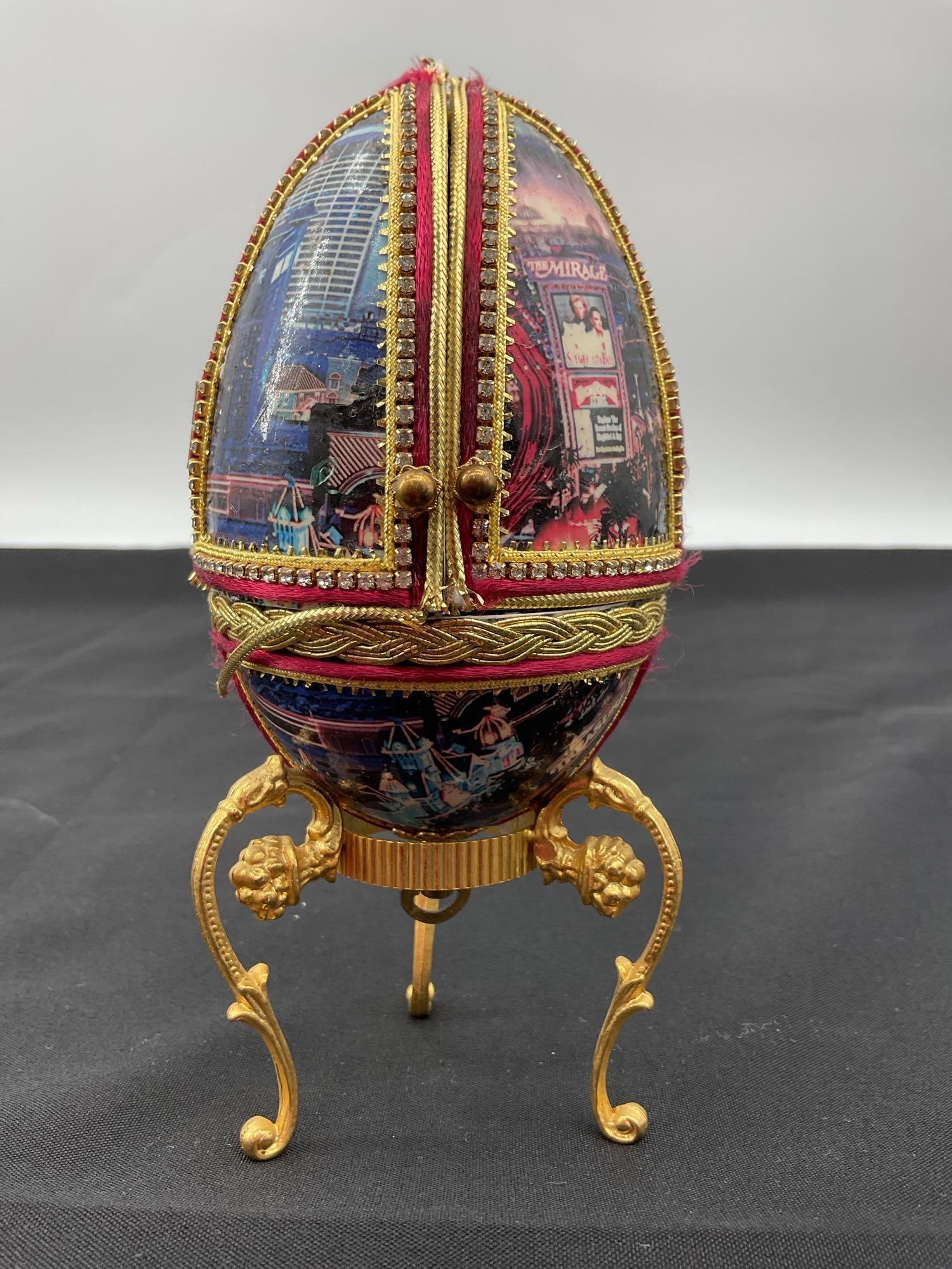 Vegas Faberge Style Egg (1 of 5)