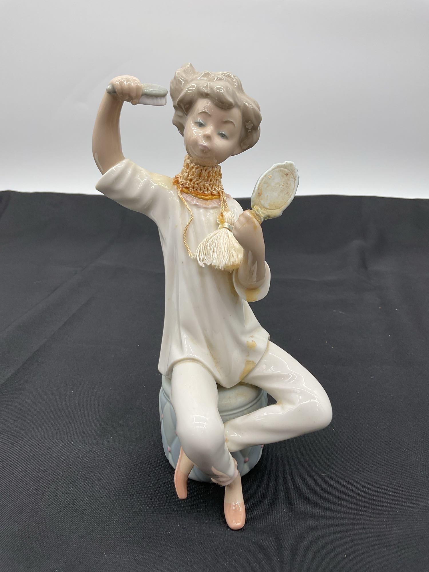 Porcelain figurine boy grooming (1 of 4)