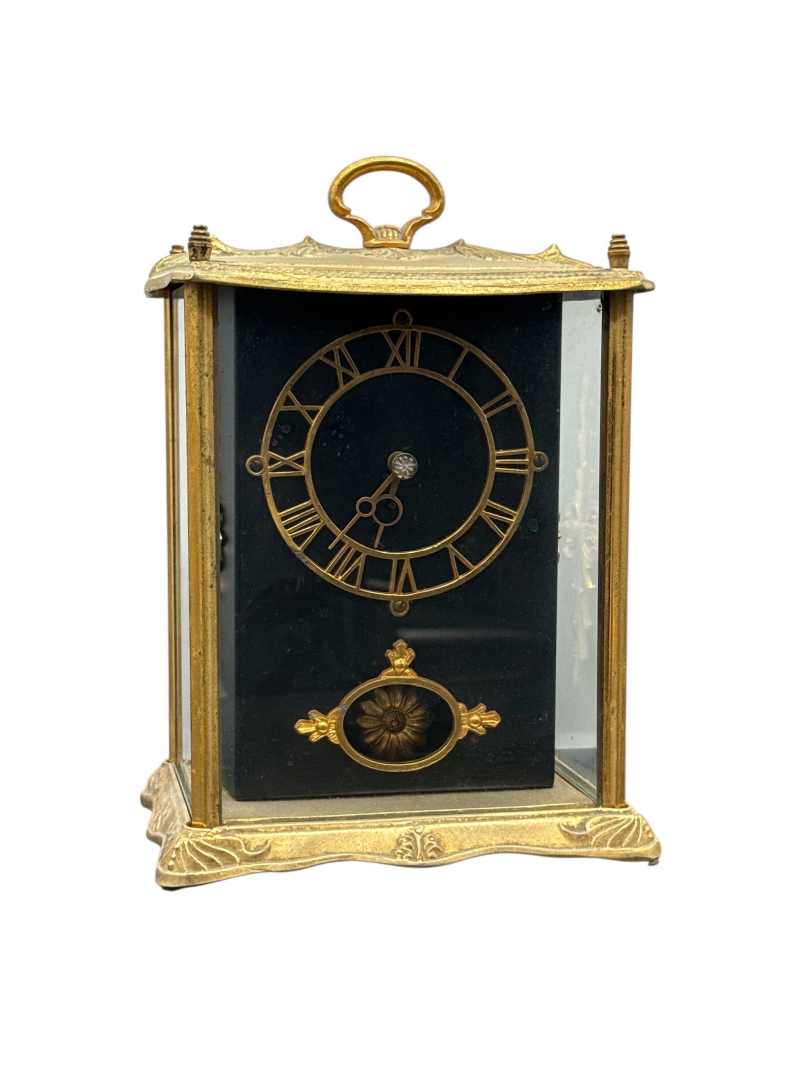 Vintage United Clock Corp. Model 995 Electric Mantel Clock – Mid-Century Gilt Case, 12" Tall (1 of 5)