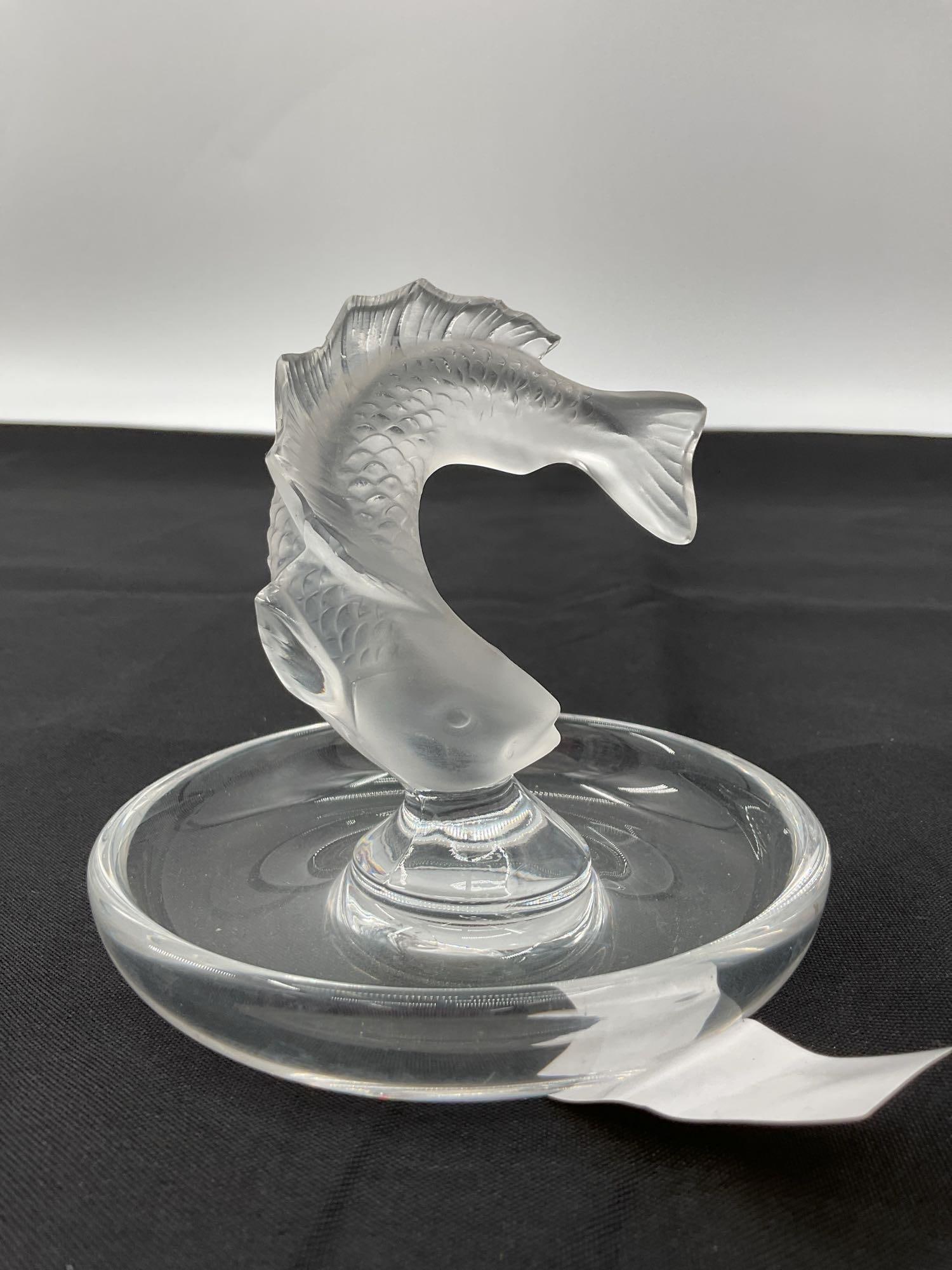 Lalique France Fish Ring Holder (1 of 4)