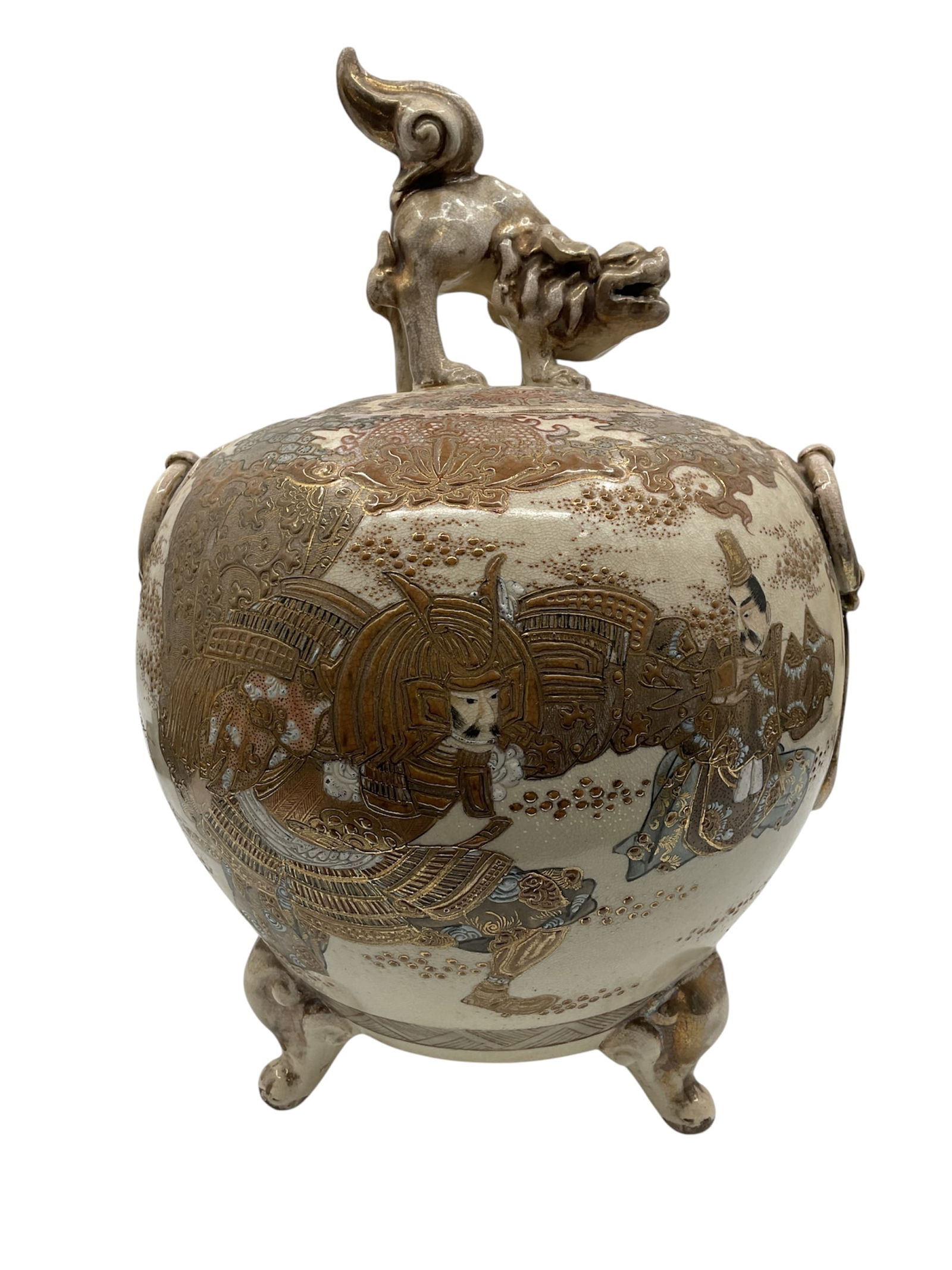Japanese Meiji Period Satsuma Ware Covered Vase with Foo Dog Finial: Impressive Japanese Meiji period Satsuma ware covered vase, finely decorated with detailed hand painted scenes of warriors and scholars in traditional attire across a bulbous earthenware body. The