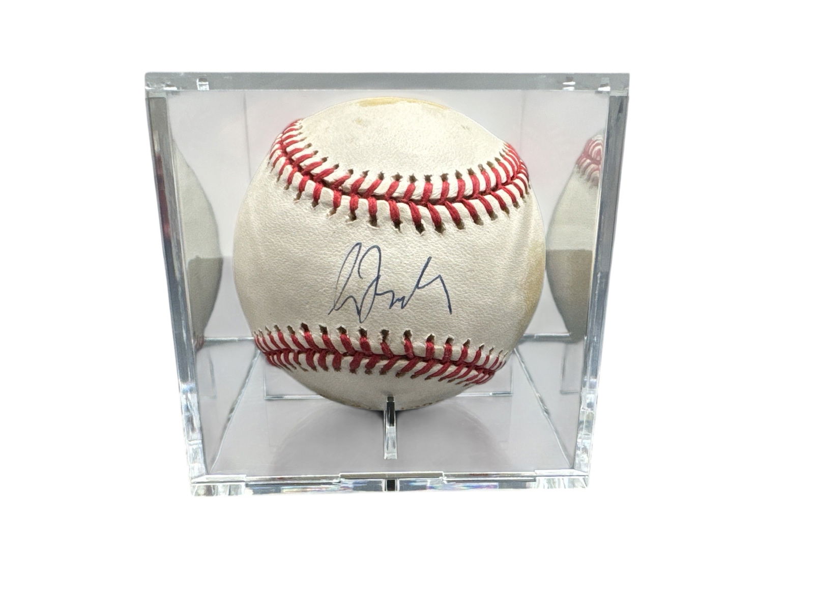 Greg Maddux Signed Rawlings Official Major League Baseball with Cy Young Inscriptions and JSA (1 of 4)
