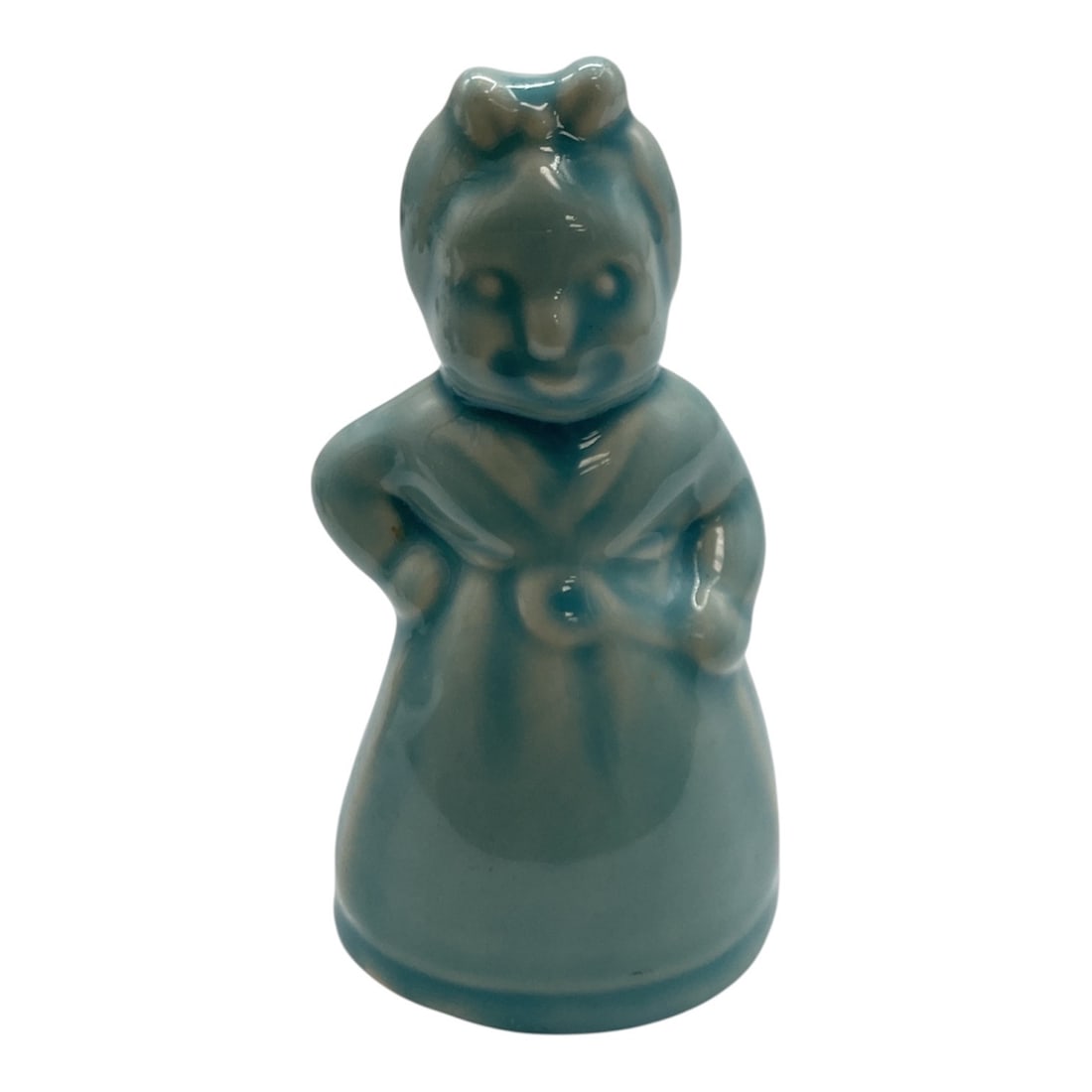 Vintage Ceramic Salt or Pepper Shaker: vintage ceramic salt or pepper shaker featuring a figural design of a 