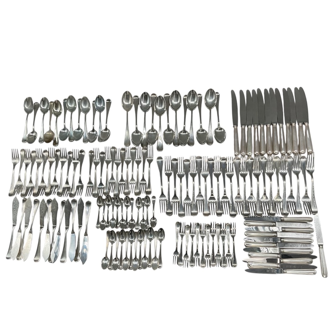 157pc Sterling and .800 Silverware Dinner Service for 12 (1 of 13)