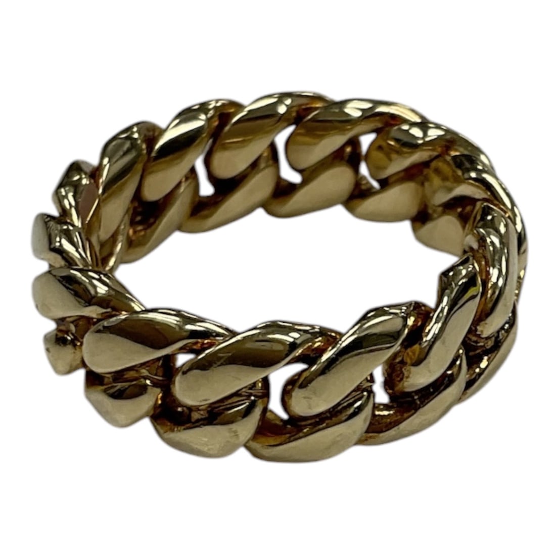 Bold Gold Curb Link Band Ring: A statement ring featuring a continuous curb link chain design rendered in polished 14Kt gold. The band is composed of interlocking links that create a bold, dimensional look while maintaining a smoot