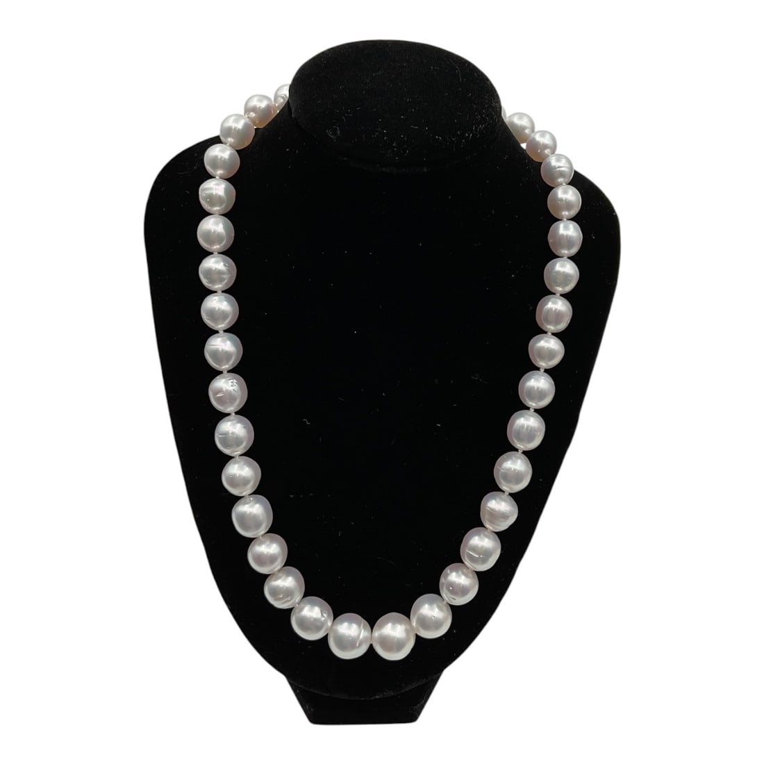 South Sea Pearl Necklace with AIGL Appraisal (1 of 3)