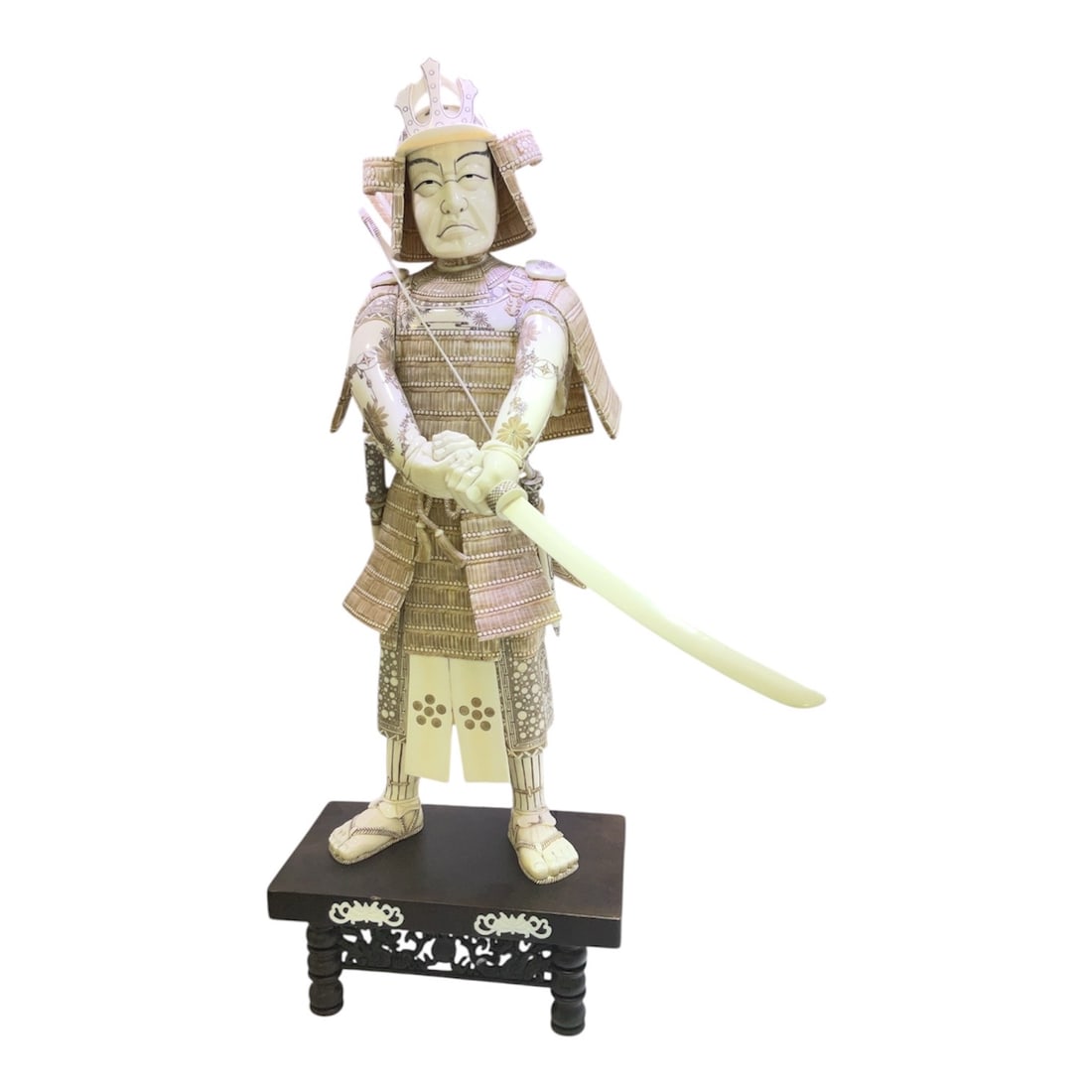 IC1324 - Carved Asian Figure of Samurai Warrior on Stand (1 of 10)