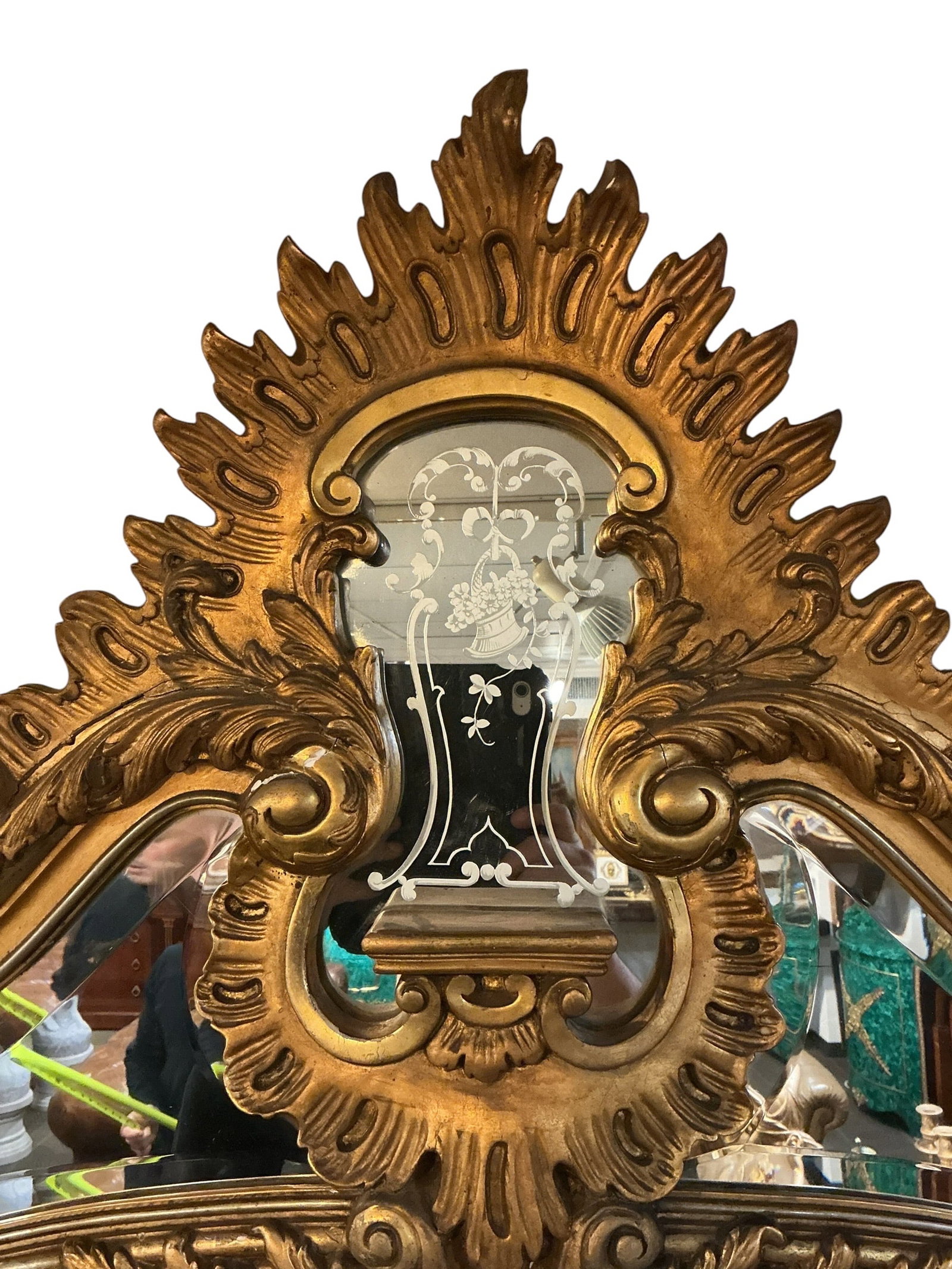 FR301 - Large Gilt Wood Rectangular Mirror - 3