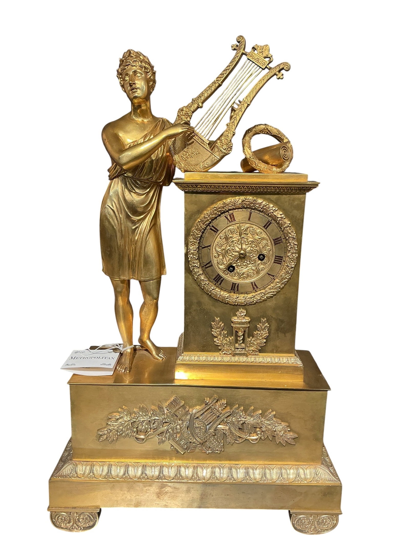 CK175 -19th Century French Gilt Bronze Figural Mantel Clock: A finely executed 19th century French mantel clock crafted in gilt bronze, featuring an elegant figural composition and richly detailed case. The clock is adorned with a classical female figure standi