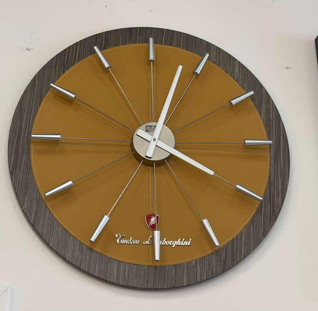 TL CLOCK ROUND WALL clock-deer col lion edge oak grey veneer (1 of 1)