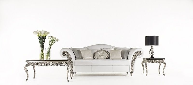 Valente Grace 3 Seat Sofa: An extraordinary 3-seat Italian leather sofa that exudes refined luxury and timeless sophistication. Expertly crafted with sumptuous premium leather, this statement piece features striking fused bronz