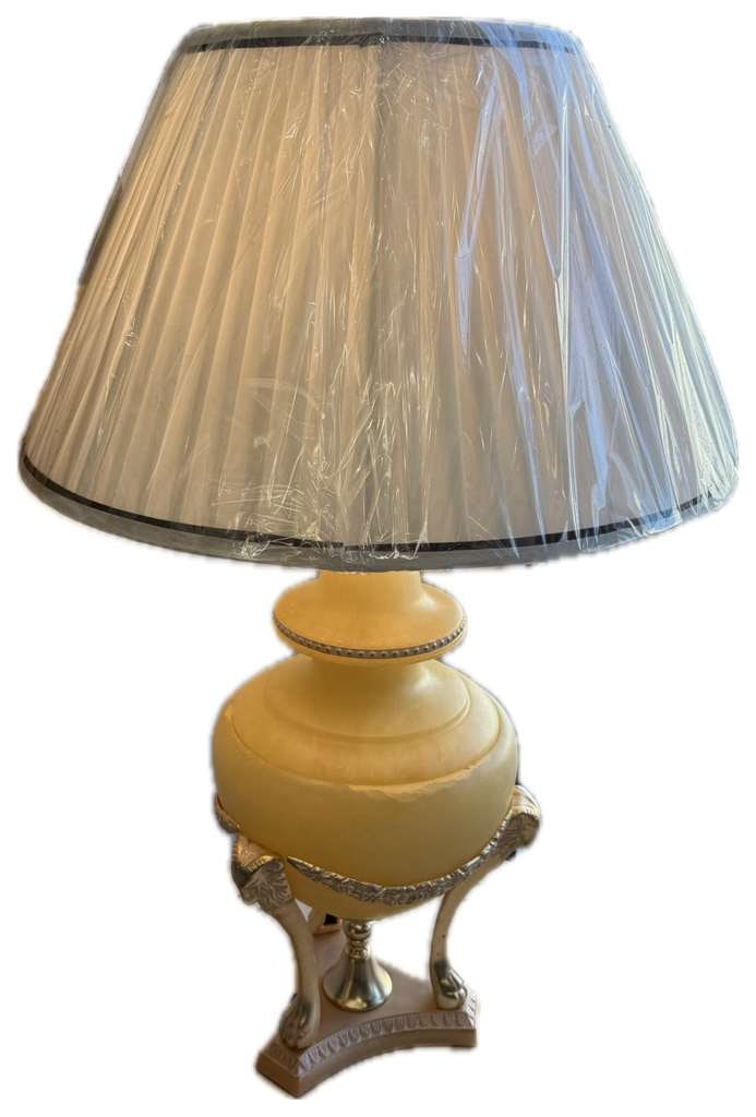 LUXE HOME INTERIORS ALABASTER TABLE LAMP (1 of 1)