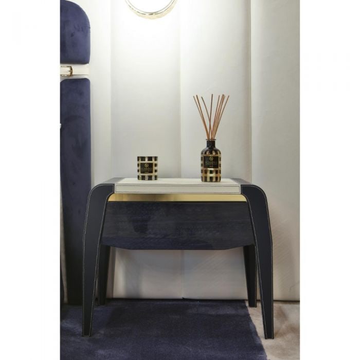 La Contessina Sublime Night Table (1 of 2)