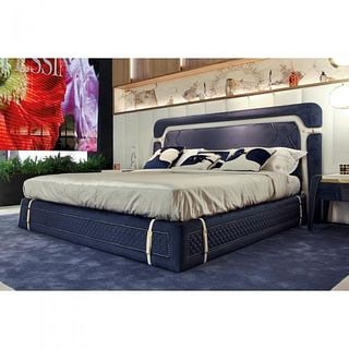 BUNDLE - La Contessina Bed Set: The Sublime Bed represents a new perspective on luxury, emphasizing attention to detail and finishes, as well as unique features like sartorial capacity. The colors draw inspiration from nature's
