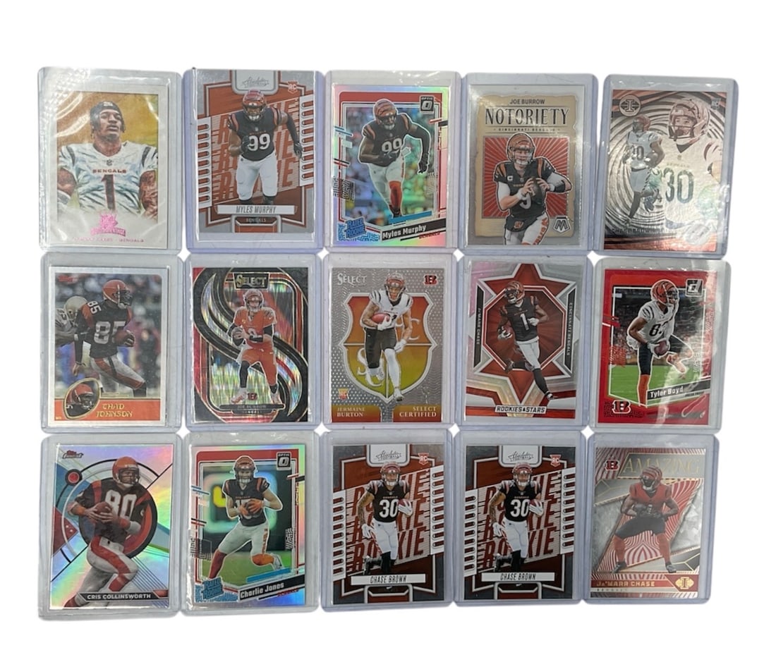 Cincinnati Bengals Football Card Lot (15 Cards): This collection features a strong mix of modern Cincinnati Bengals stars, rising rookies, and franchise legends. The lot is anchored by multiple cards of superstar wide receiver Ja'Marr Chase and 