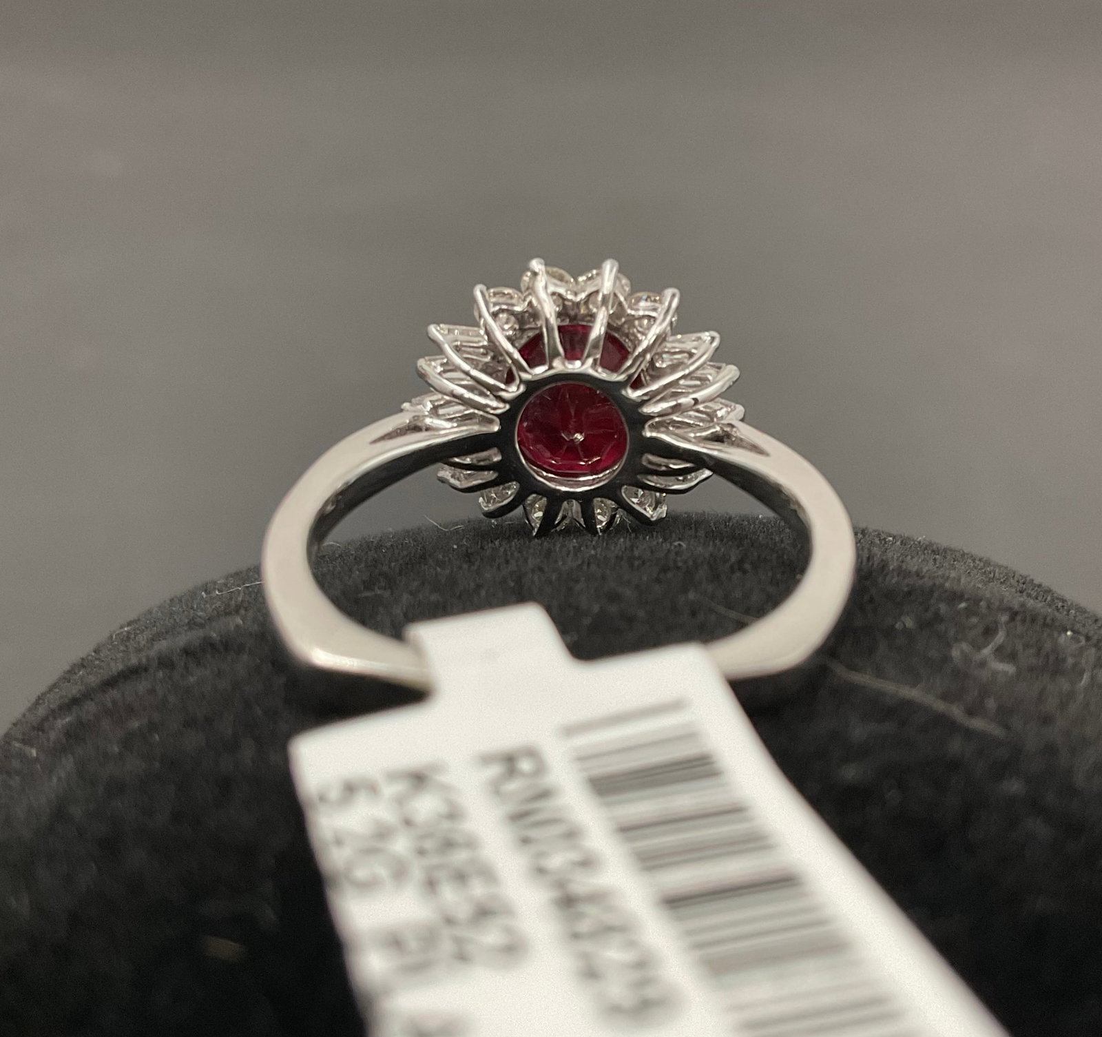 Oval Cut Ruby and Diamond Ring in Platinum - 7