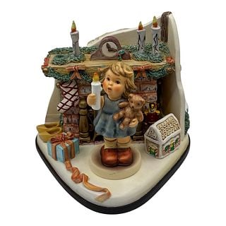 Goebel Hummel Christmas Wish Musical Figurine (1 of 7)