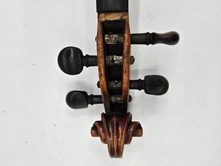 Antique Violin in Case - 4