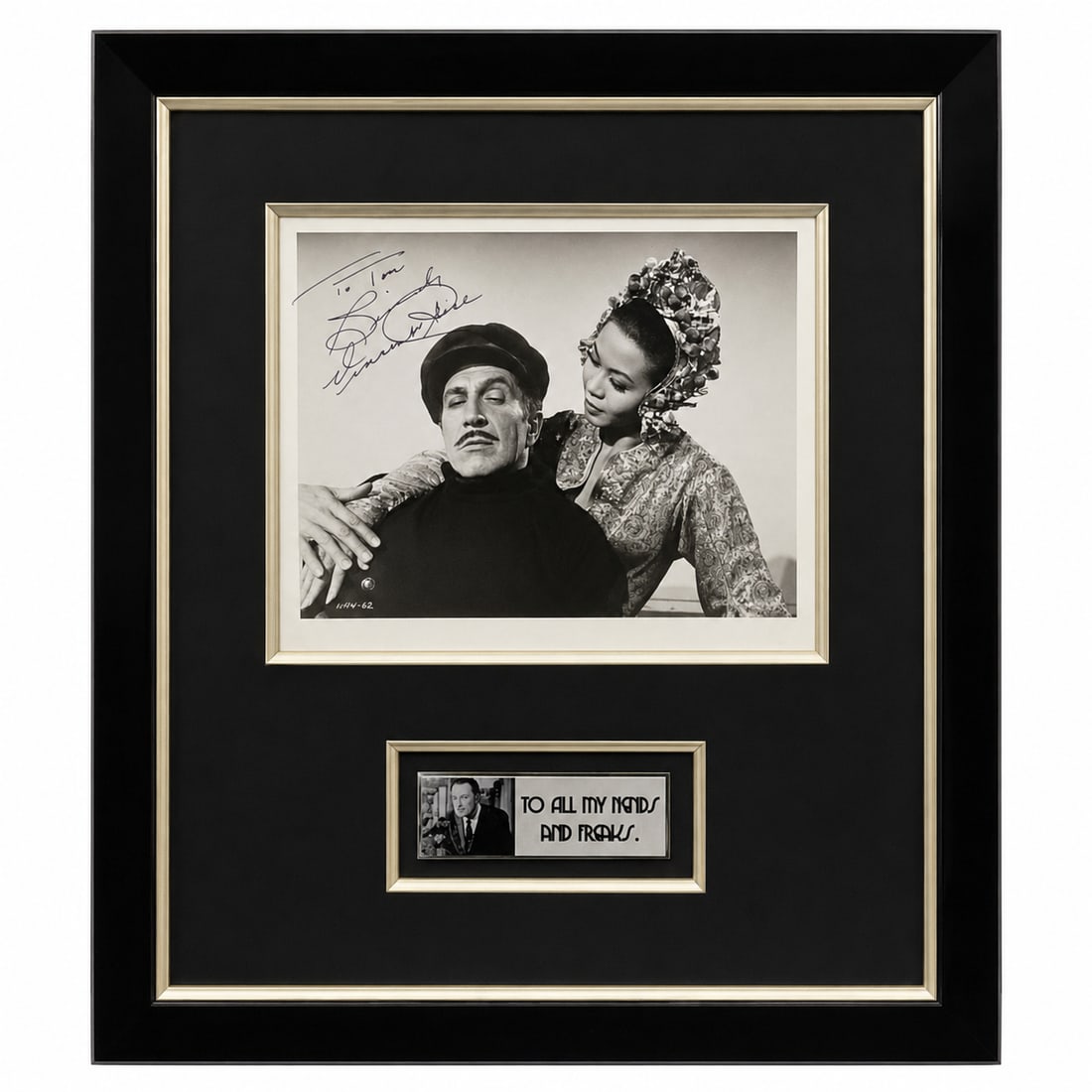 Vincent Price Signed Black & White Photograph with COA (1 of 6)