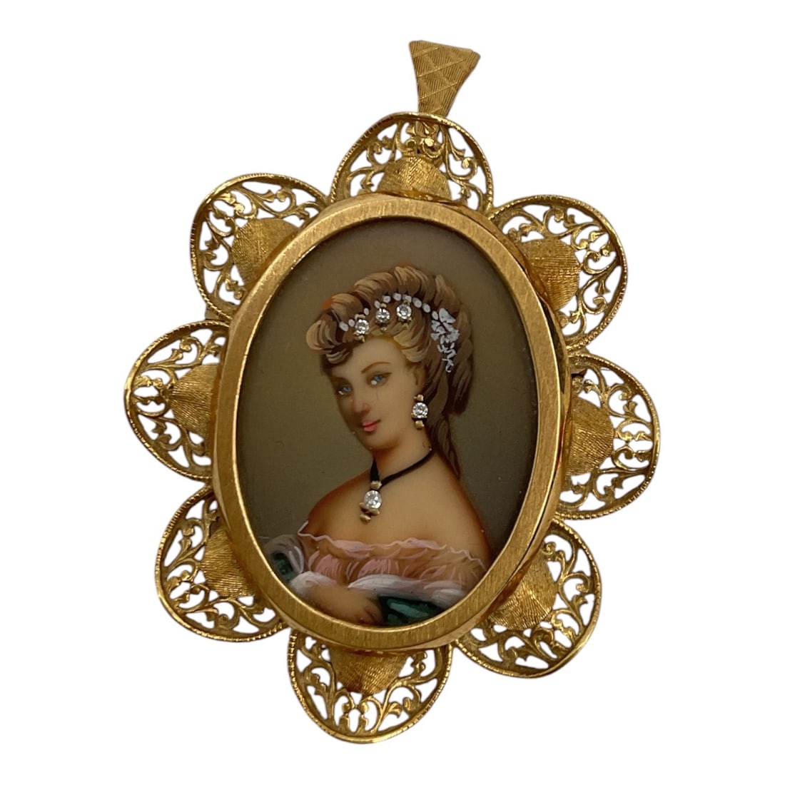 Vintage FJE Italy 18K Gold Hand-Painted Portrait Brooch Pendant: This vintage Italian brooch pendant by FJE features an oval hand-painted miniature portrait of an elegantly dressed lady, set within an ornate 18K yellow gold filigree frame. The portrait depicts the 
