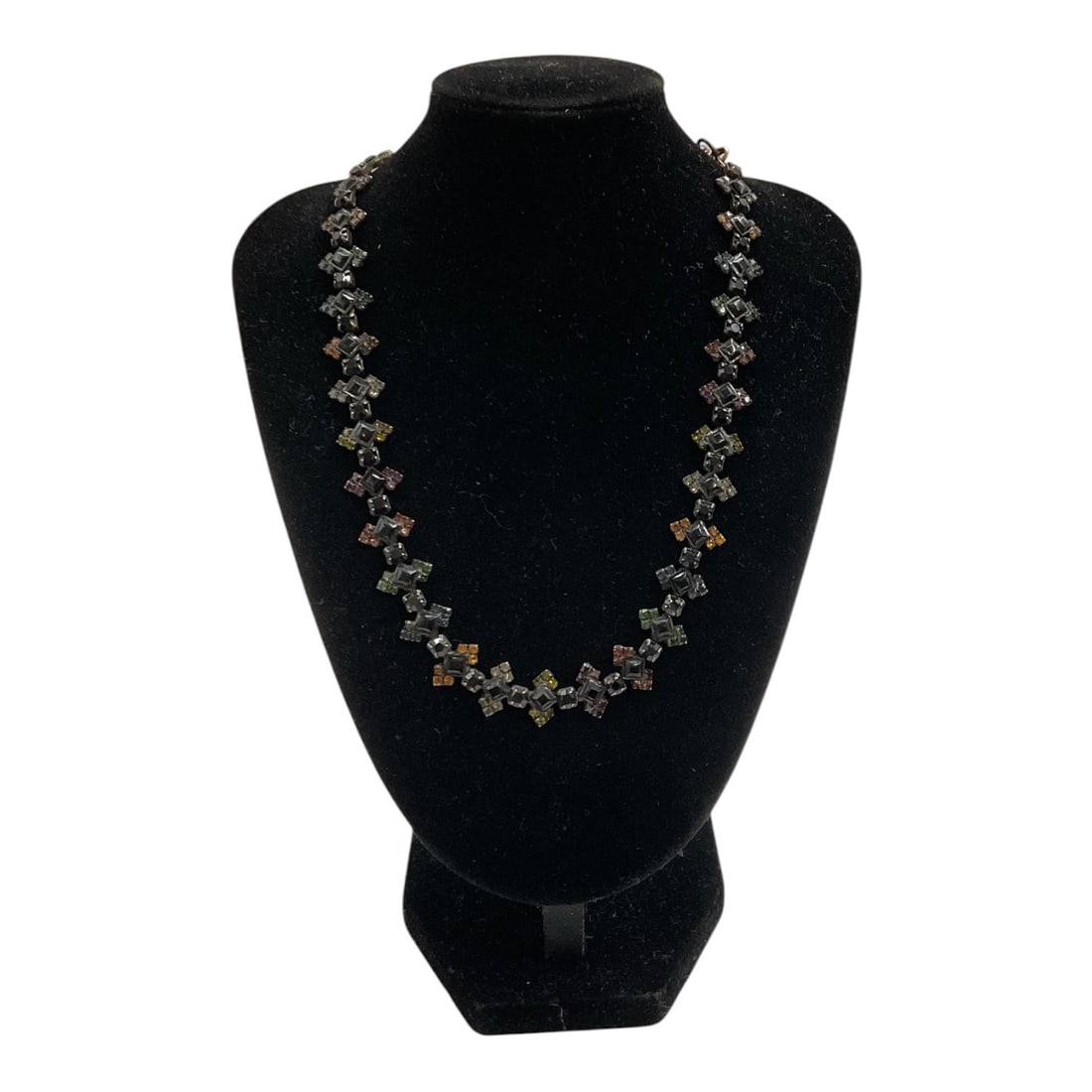 Sorrelli Crystal Statement Necklace: Sorrelli statement necklace featuring an elegant arrangement of faceted crystals in floral-inspired links with an antiqued metal finish. Handcrafted in Sorrelli's signature vintage style, the necklace