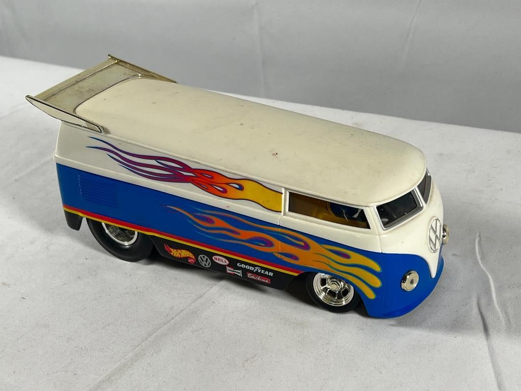 Hot Wheels Customized VW Drag Bus: Hot Wheels Customized VW Drag Bus
