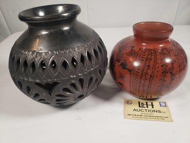 Mexican Indian Terracotta Red Lay & Oaxacan Black Clay Pots