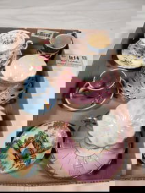 Tea Cups & Saucers