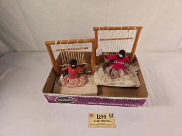 2 Navajo Weaving Dolls w/Looms, 8" EachÊ#99