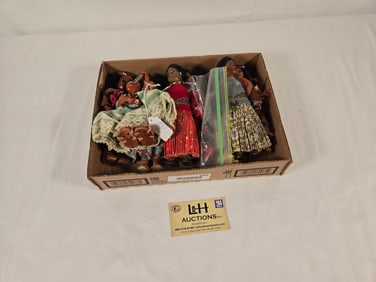 Lot of 9 Indian Themed DollsÊ#94