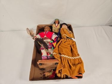 Navajo Doll & Several Other Indian Themed DollsÊ#89