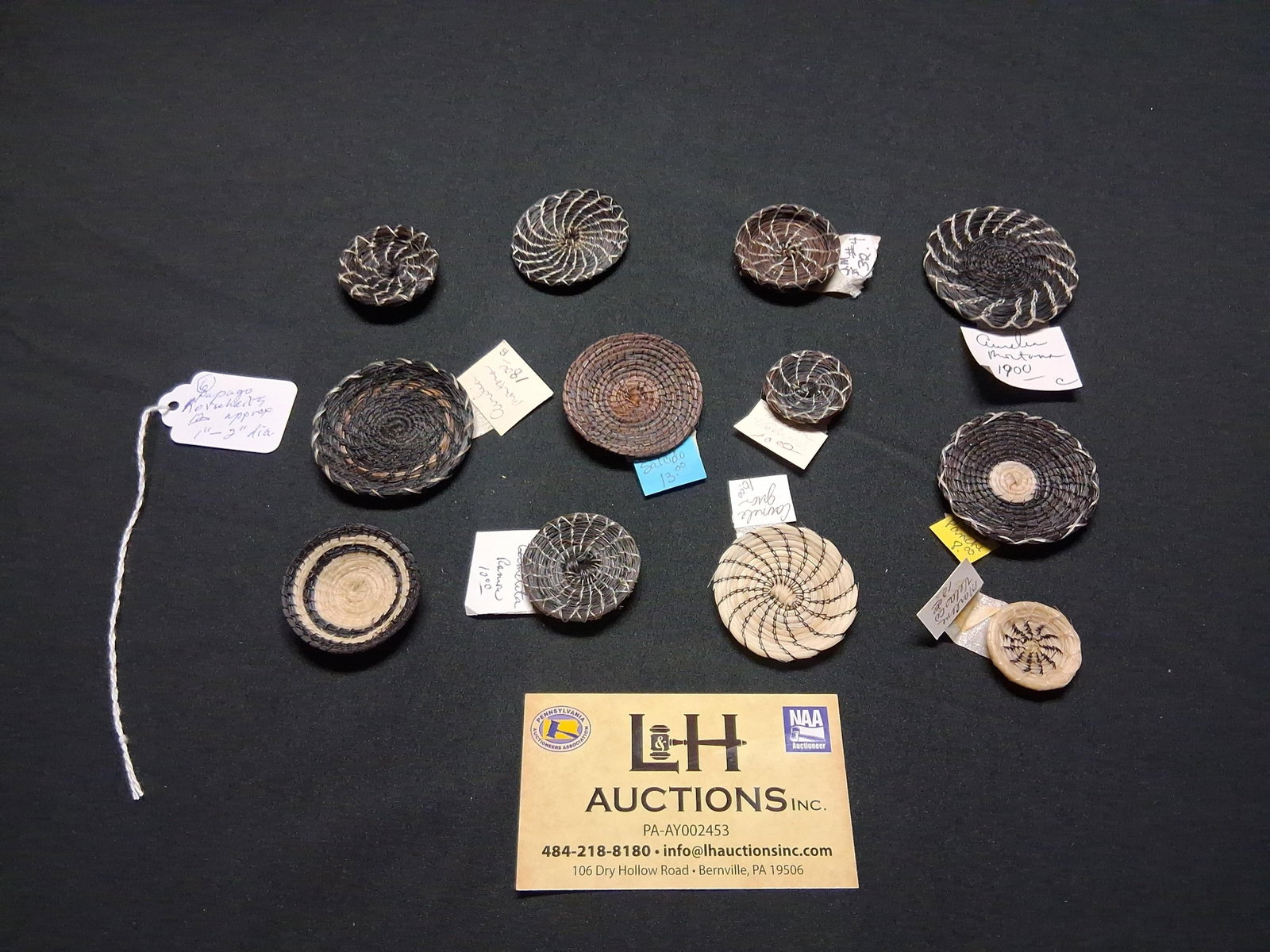 Papago, 12 Horsehair Baskets w/Weaver Identifications, Approx 1" - 2" Diameter #6: Papago, 12 Horsehair Baskets w/Weaver Identifications, Approx 1" - 2" Diameter #6