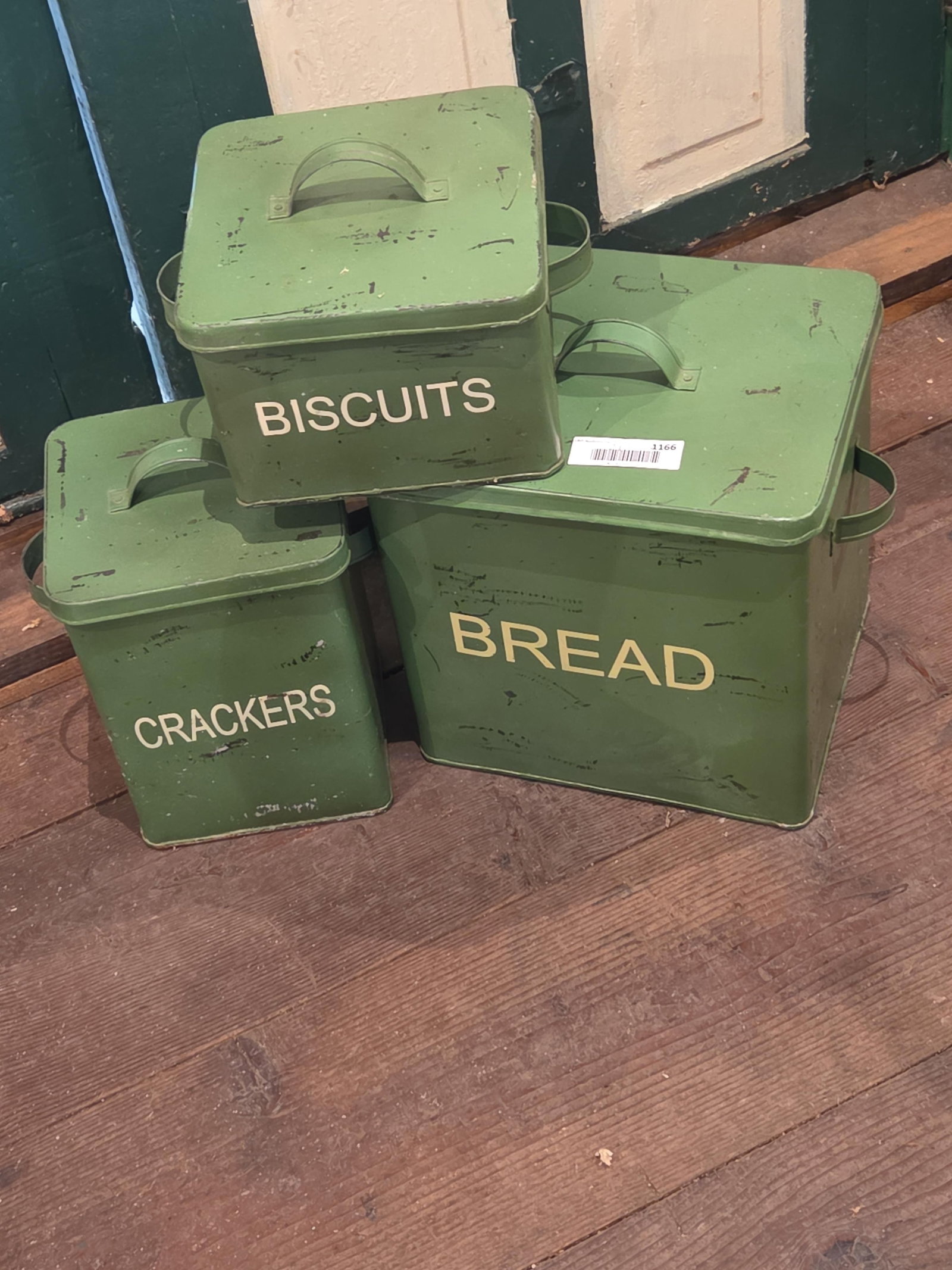 3 green kitchen tins: 3 green kitchen tins, bread, crackers and biscuits